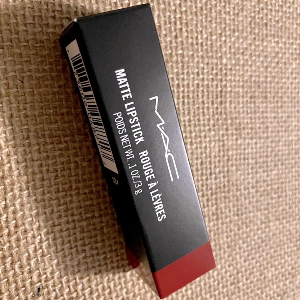MAC Matte lipstick - Russian Red